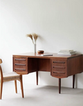 Étienne Retro Black Walnut Cherry Wood Desk