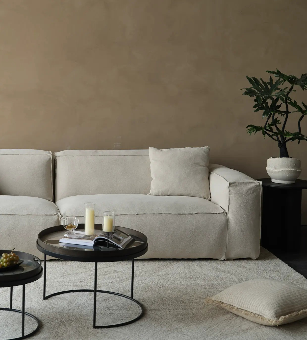Marta High-End White Linen Sofa