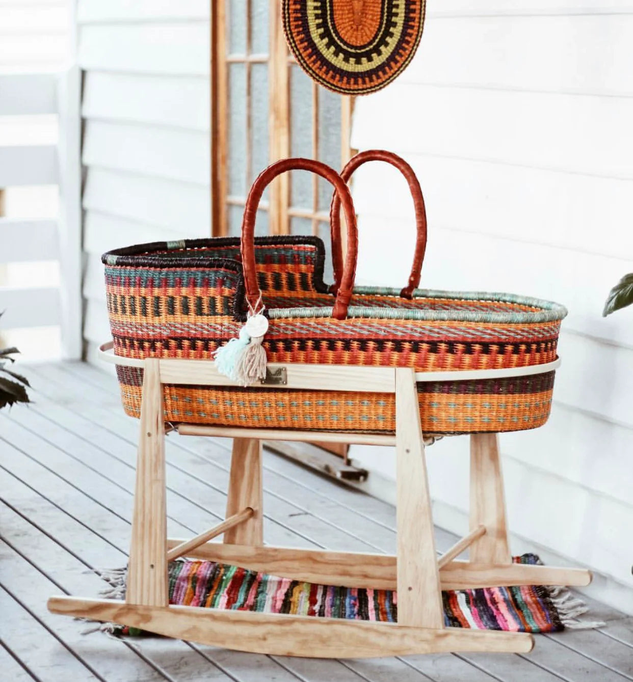 Handmade Natural Straw Woven Baby Bassinet Cradle Basket for Infants Nursery Decor