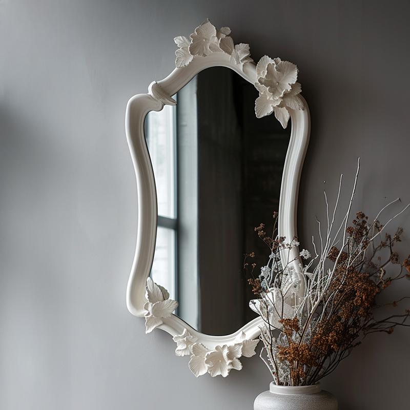 Nevaeh Retro Carved Wall Mirror