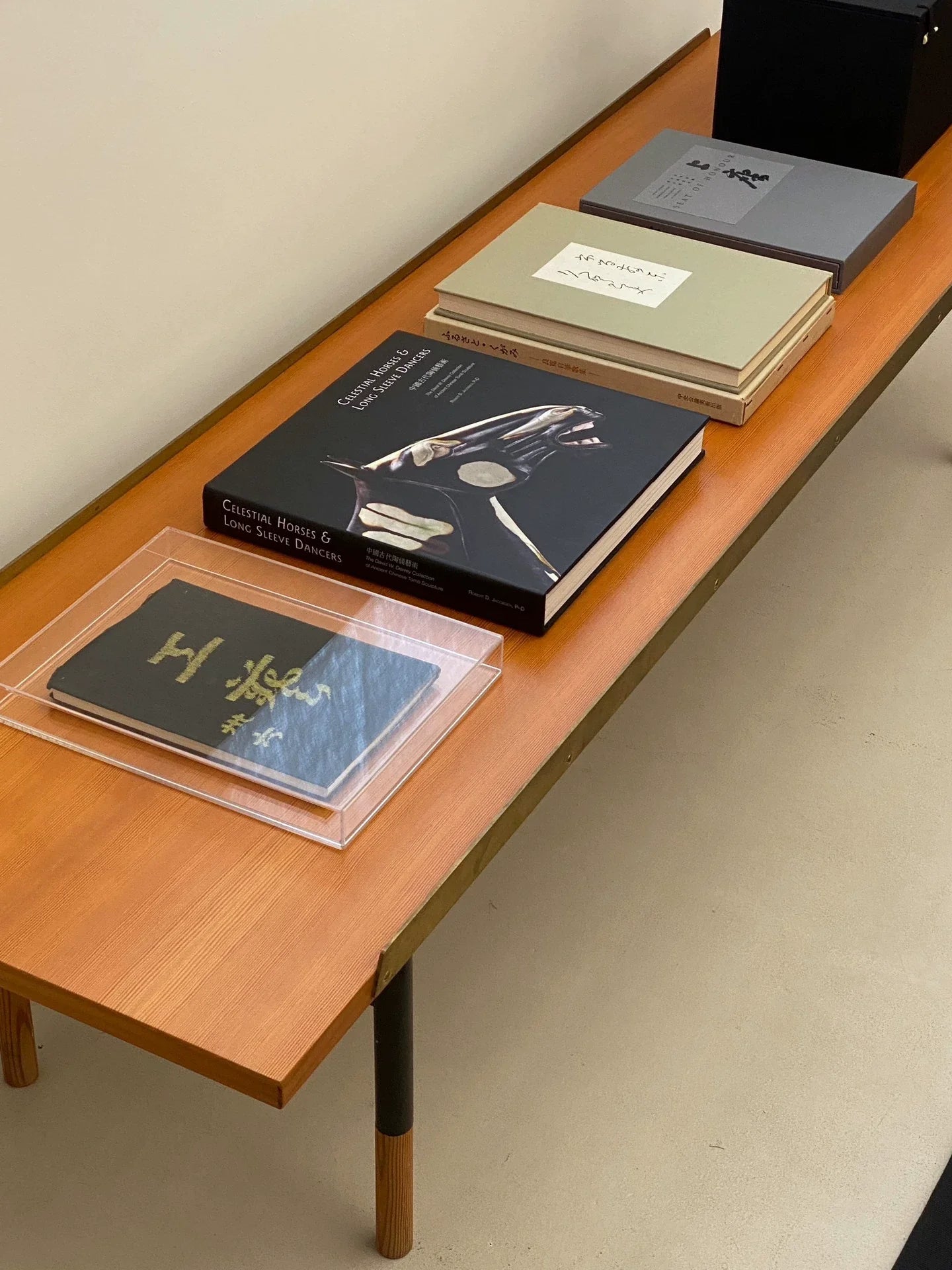 Finn Juhl Iconic Table Bench: Steel Frame, Elegant Mid-Century Modern Design