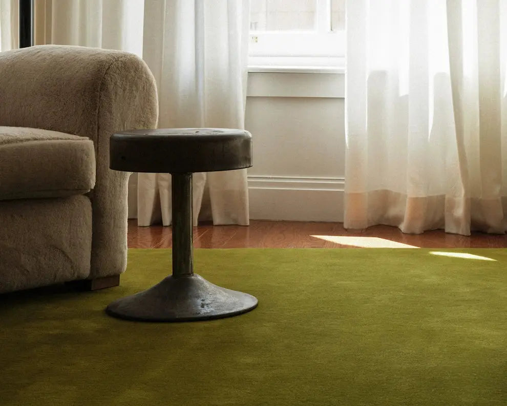 Retro green carpet living room medieval homestay full bedroom bedside minimalist pure color French wool texture light luxury
