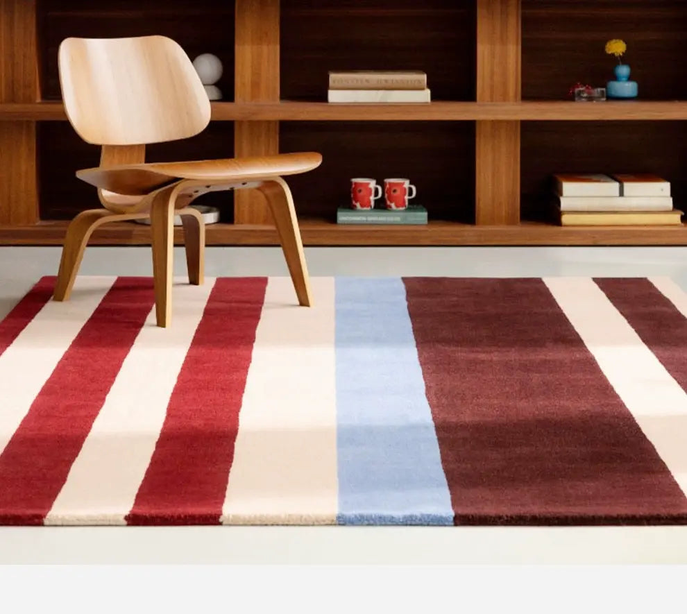 Clarimonde Hand-Woven Retro Red Stripes Carpet – Custom Design for Living Room