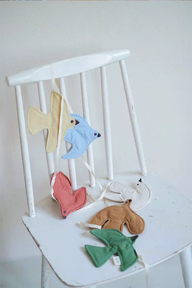 Alderic Living Nordic Bird Wall Pendant