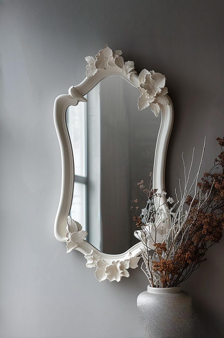 Nevaeh Retro Carved Wall Mirror