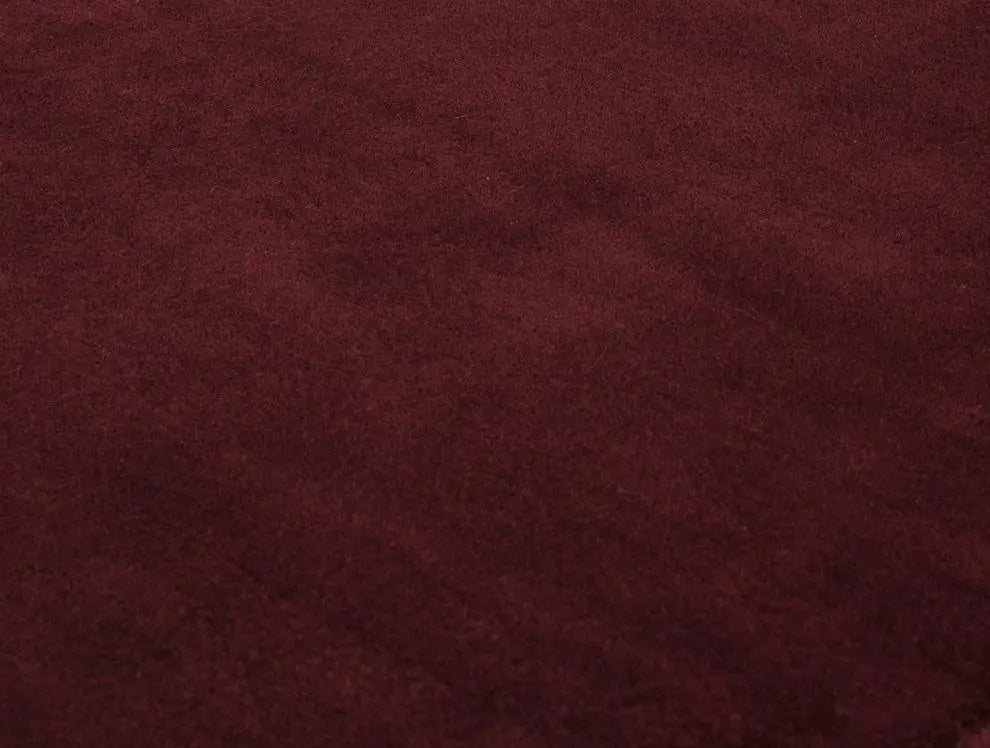 Giselle Vintage Wine Red Carpet Mat – Elegant Minimalist Design