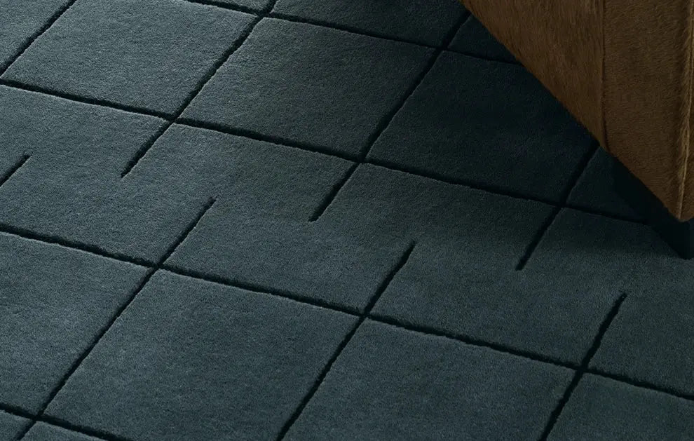 Eliezer Handmade Medieval Retro Chessboard Carpet – Luxurious High-End Design