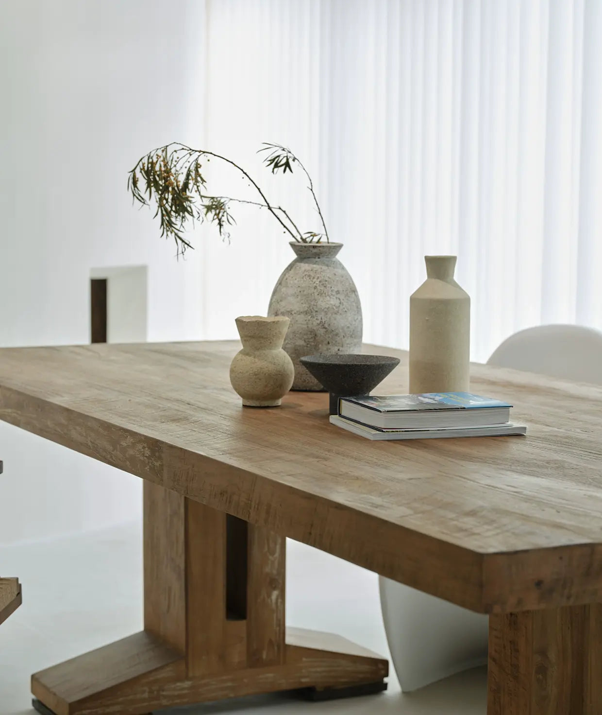 Tommaso Subsidy Teak Solid Wood Dining Table