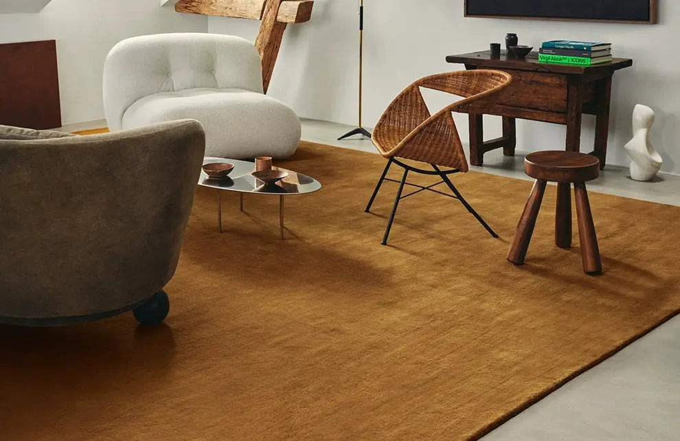 Florian Retro Solid Color Carpet – Handmade Minimalist Design
