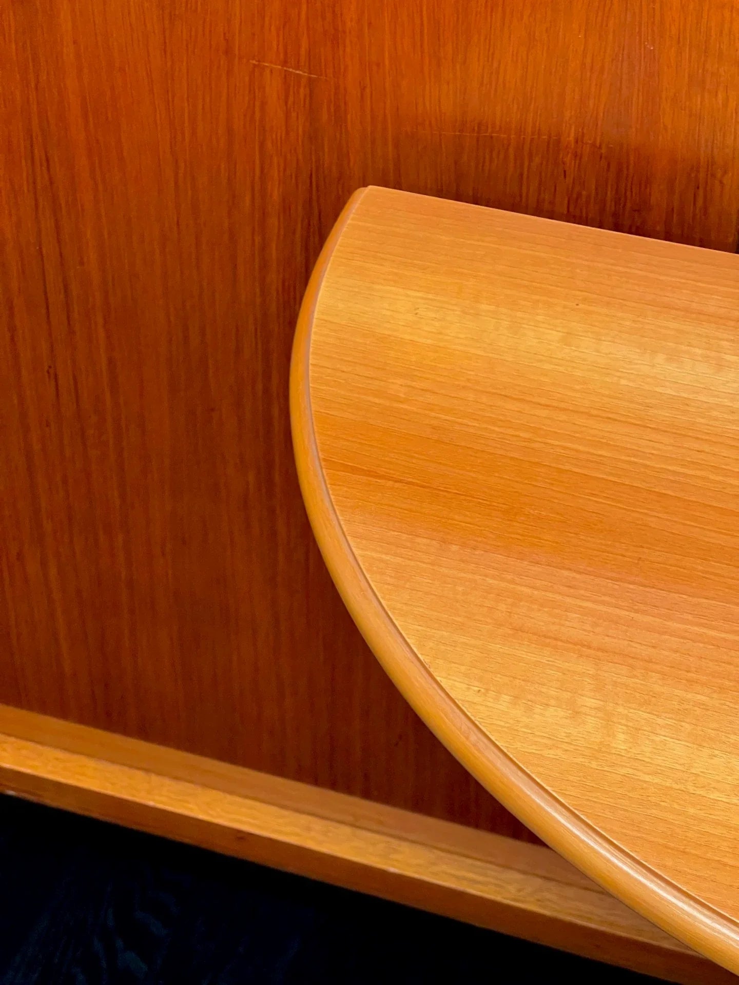 Vintage 1980s Memphis Style Half-Round Console Table with Mint Green Metal Legs