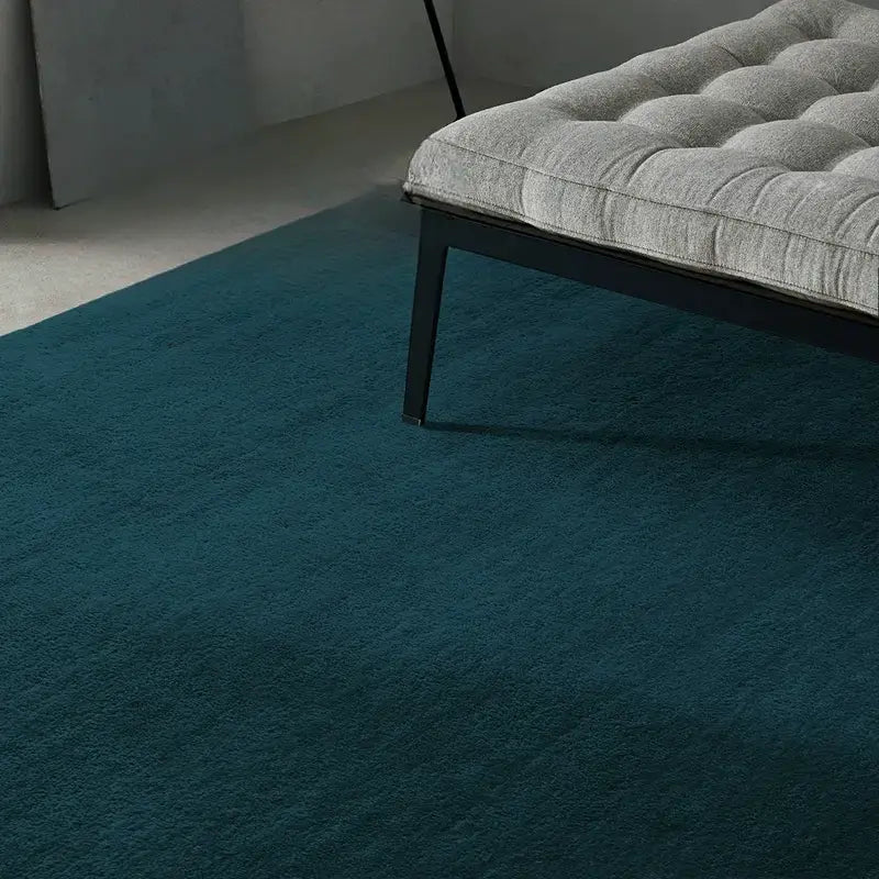 Maelis Pure Silk Handmade Bedroom Blanket – Elegant Dark Sea and Blue Design