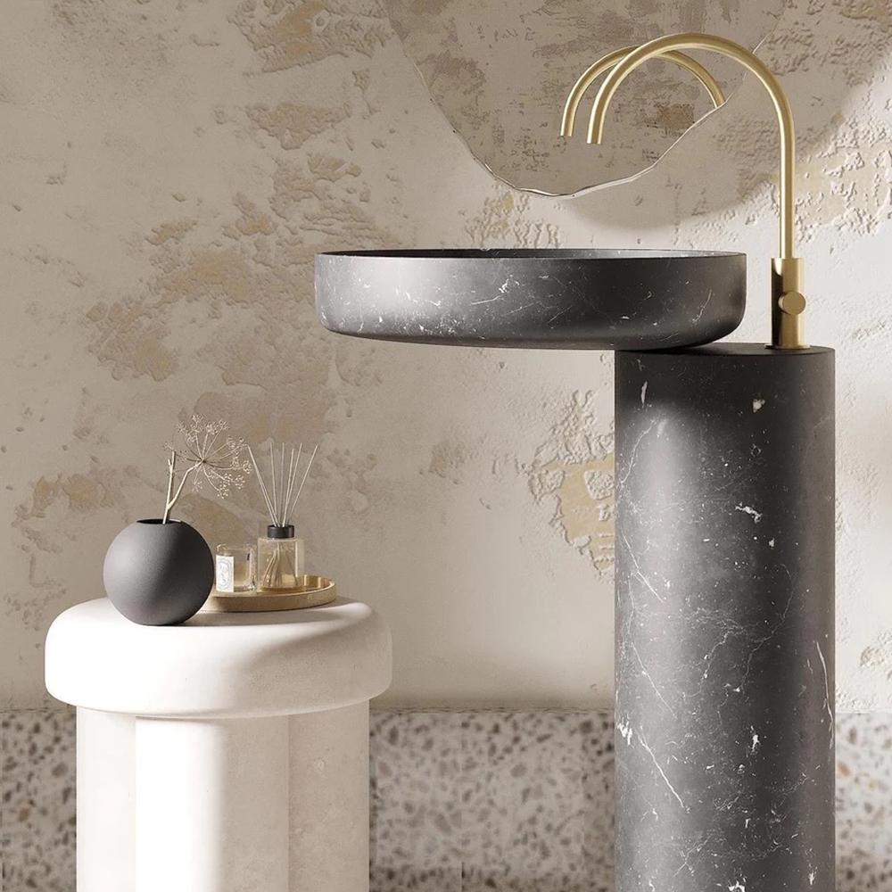 Rose uhe Medieval Marble Pedestal Basin