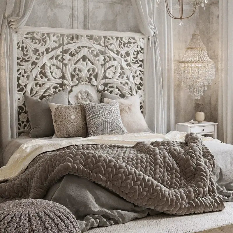 Livia Retro Town Carved Double Bed