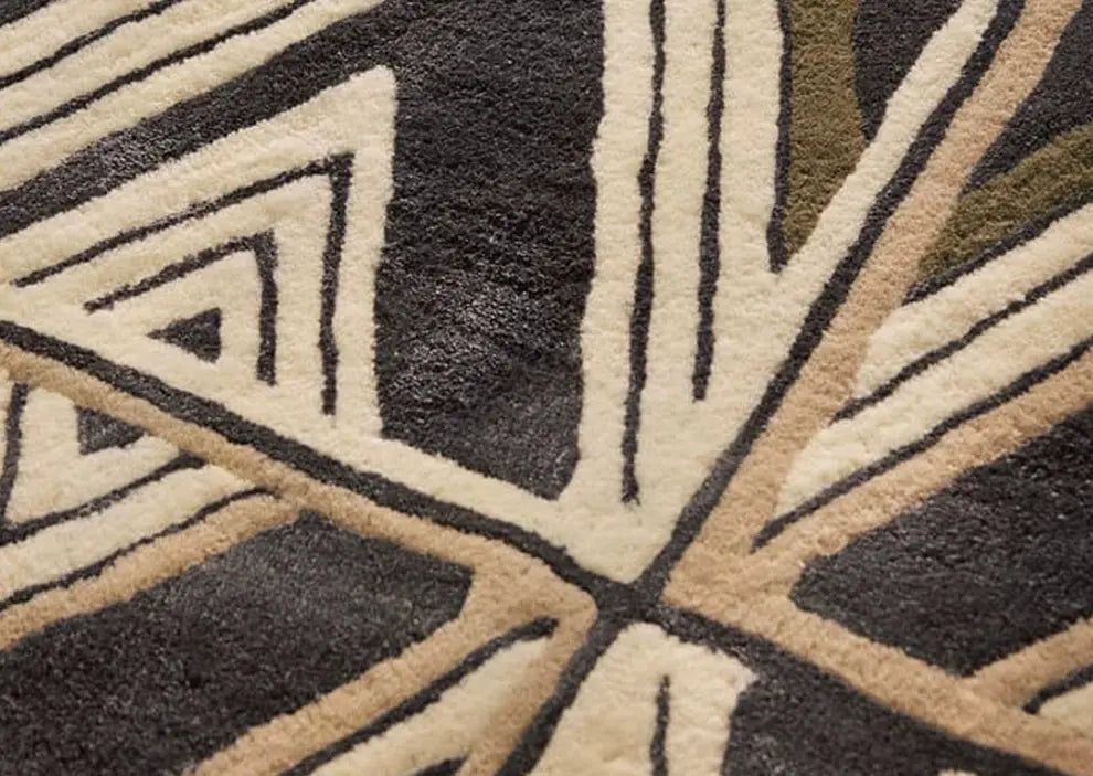 Remiel Geometric Retro Ethnic Style Carpet – Handmade Nordic Design