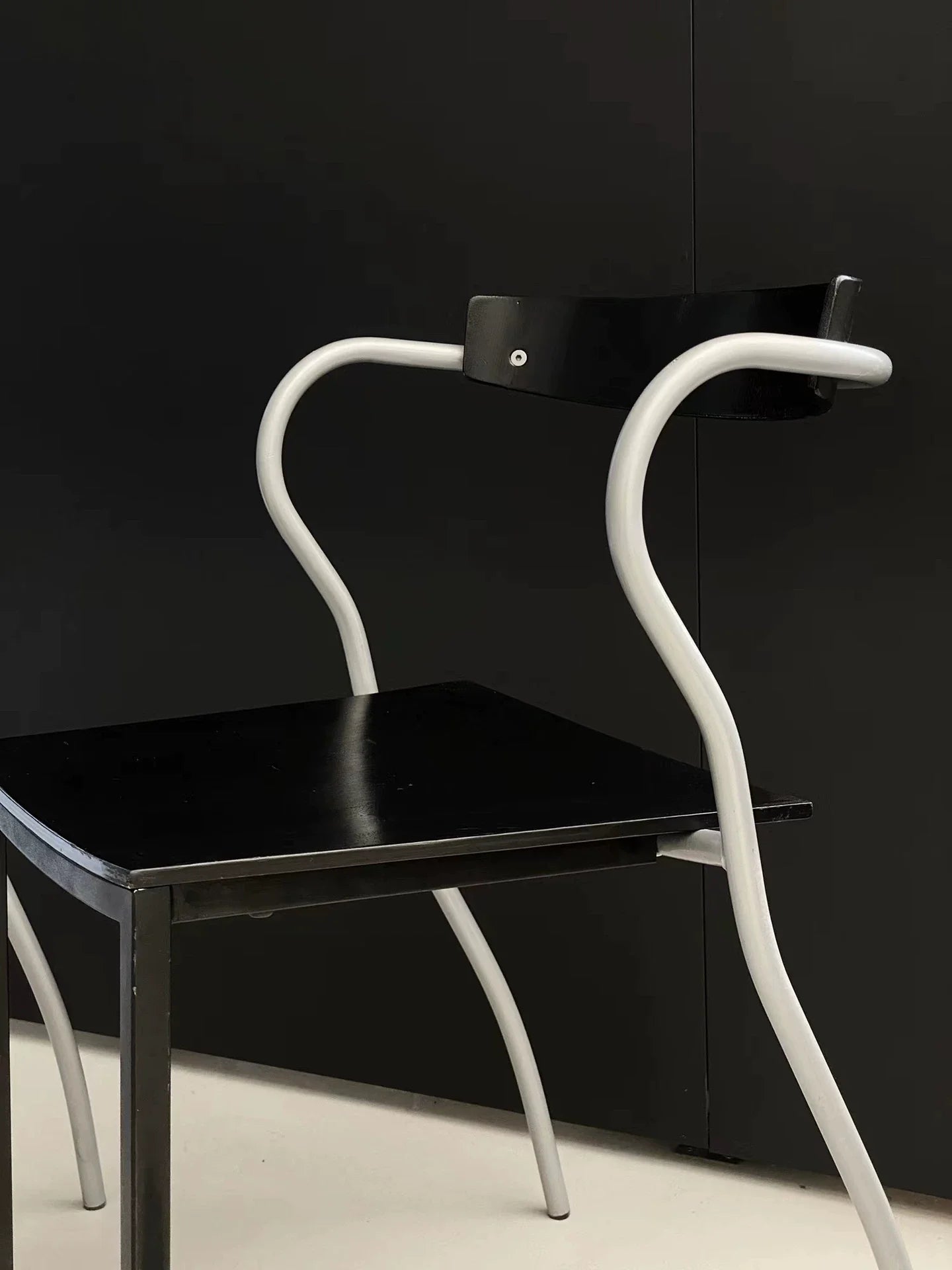 Vintage 1980s French Curved Dining Chair - Elegant & Functional Seating