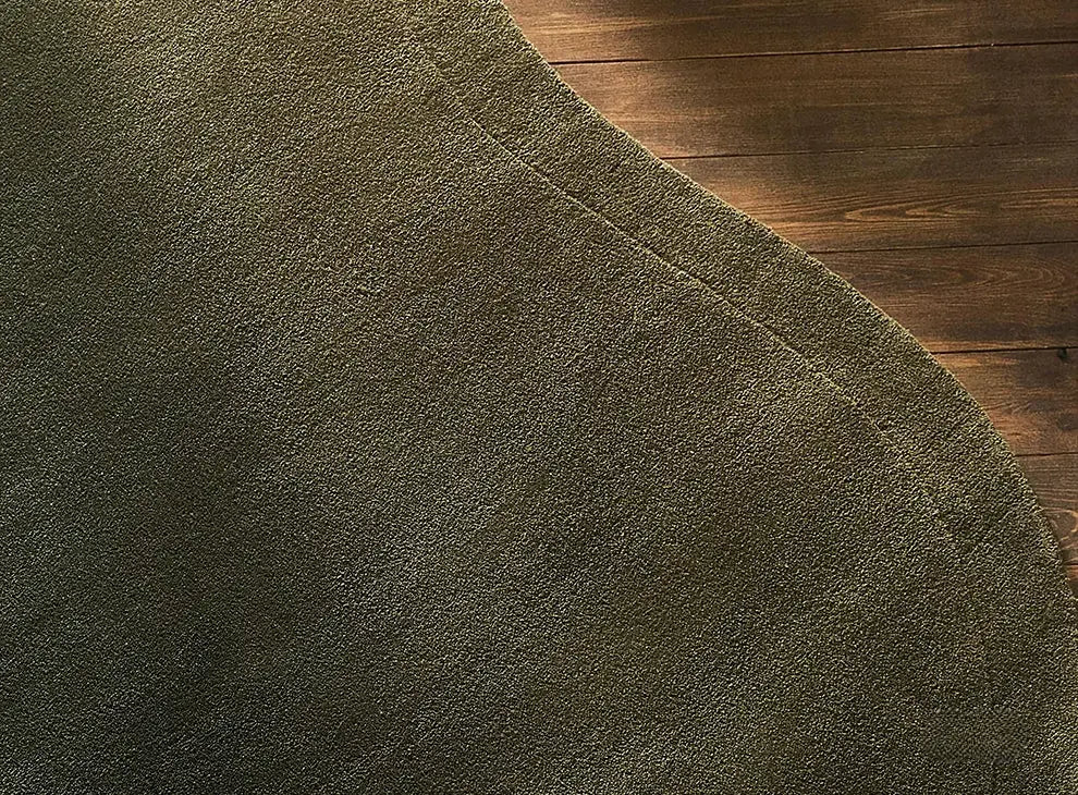 Philomène Special-Shaped High-End Carpet – Elegant Solid Color Design
