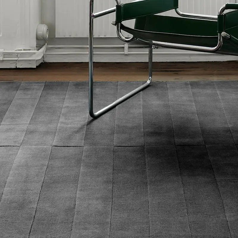 Marcella Hand-Woven Solid Gray Area Rug – Retro Nordic Design