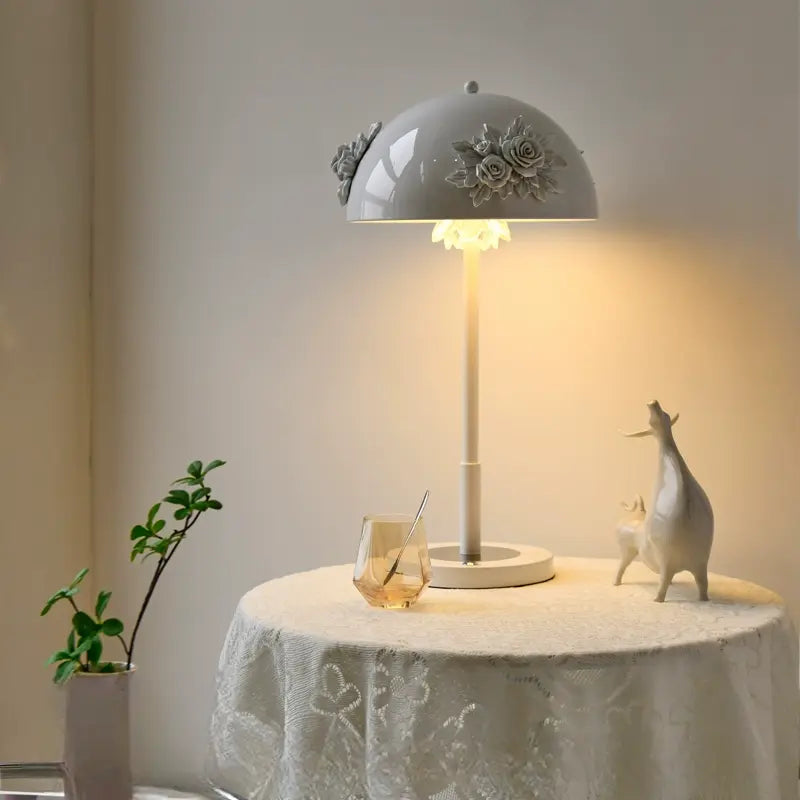 Ray Post-Modern Cream Flower Bud Lamp