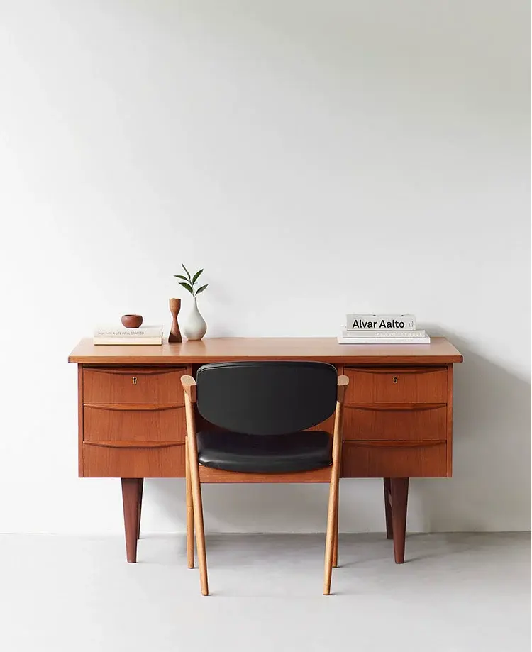 Benoît Retro Modern Boxwood Designer Desk