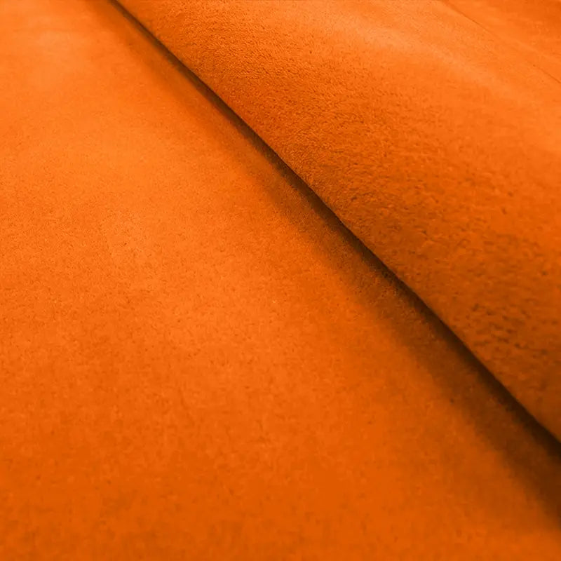 Azélie Handmade Solid Color Orange Carpet – Custom Design for Luxury Living