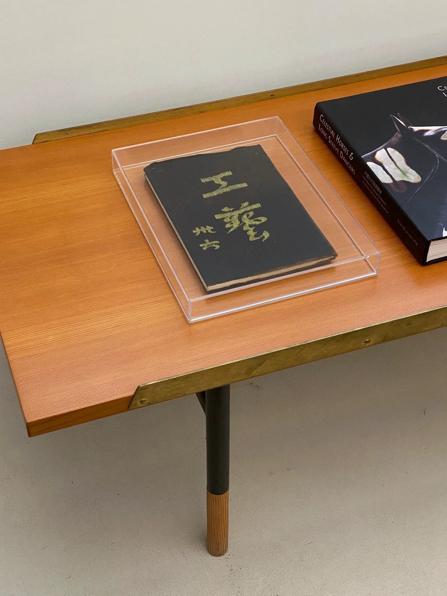 Finn Juhl Iconic Table Bench: Steel Frame, Elegant Mid-Century Modern Design