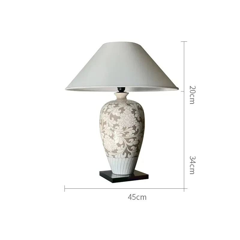 Saoirse Classical Ceramic Chinese Table Lamp
