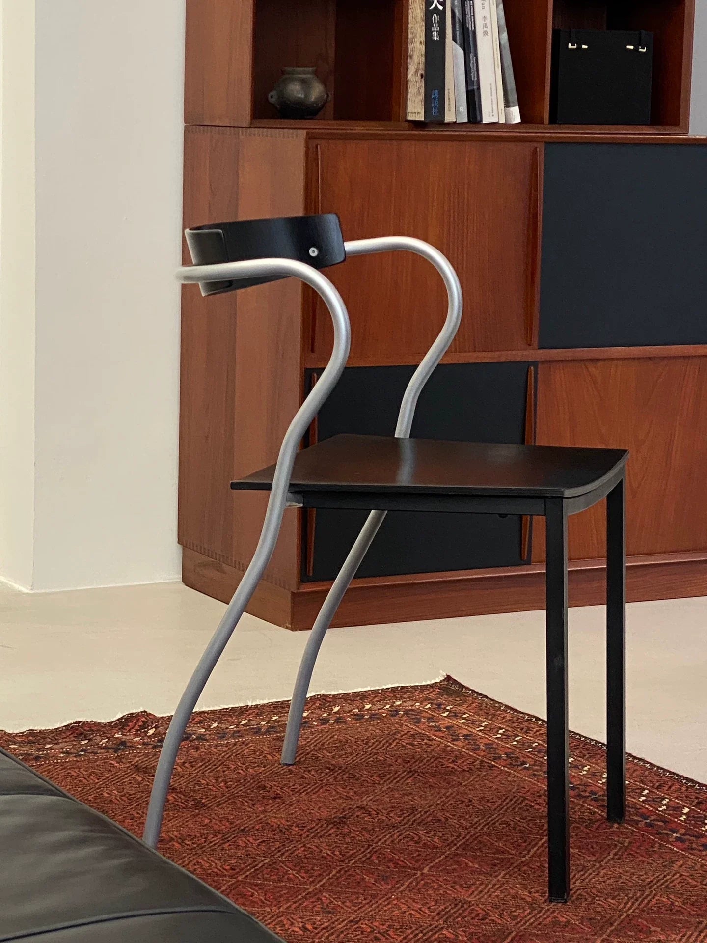 Vintage 1980s French Curved Dining Chair - Elegant & Functional Seating