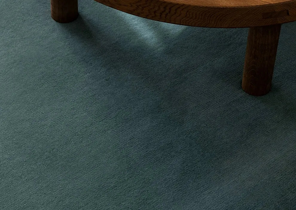 Rafaelle Handmade Retro Emerald Blue Carpet – High-End Custom Design