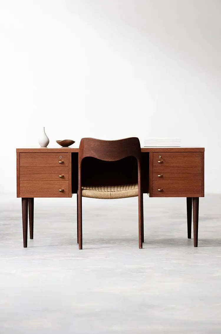 Margherita Boxwood Retro Writing Office Desk