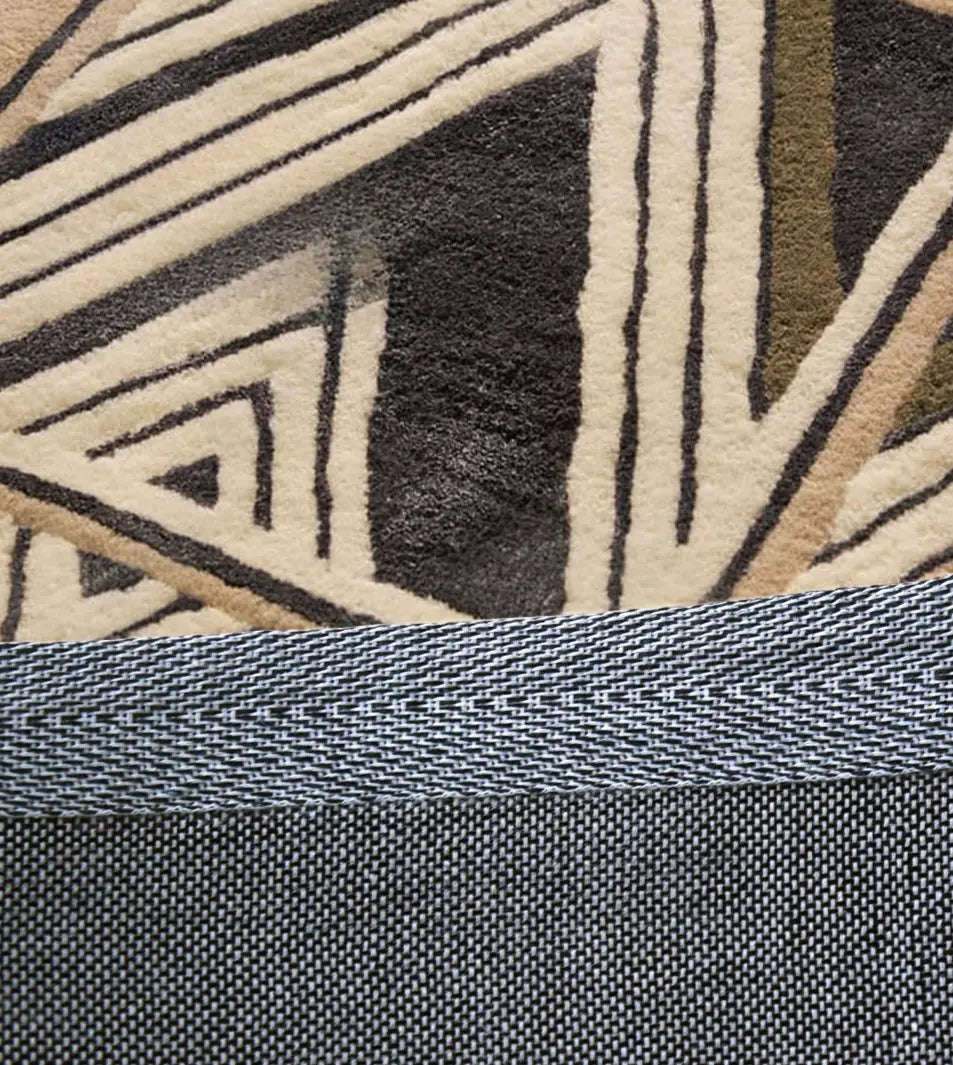 Remiel Geometric Retro Ethnic Style Carpet – Handmade Nordic Design