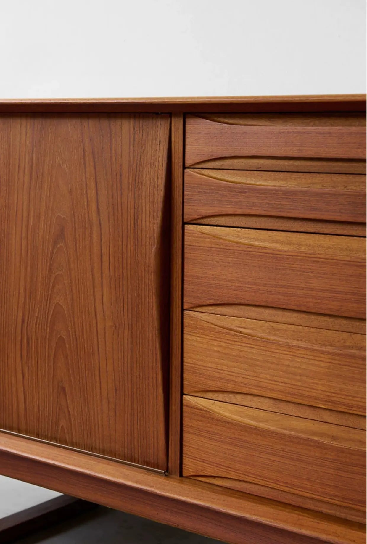 Algernon Retro Modern Teak Tableware Storage Cabinet