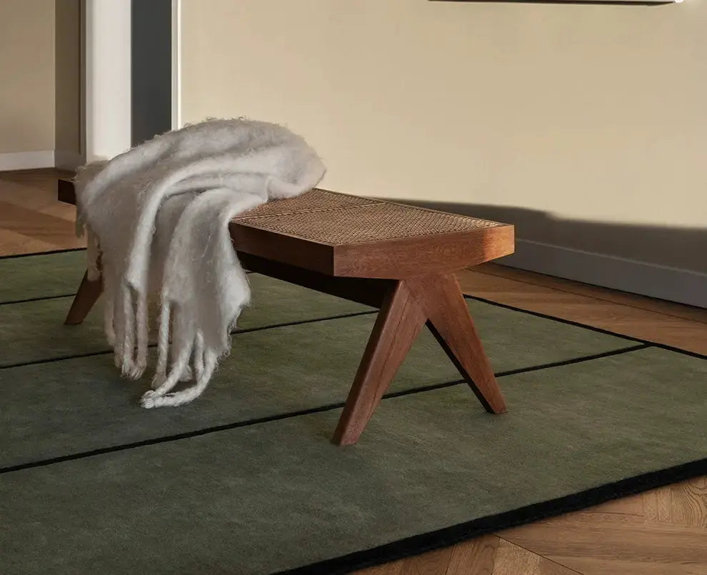 Leandre Handmade Plaid Carpet – Retro Light Luxury Design