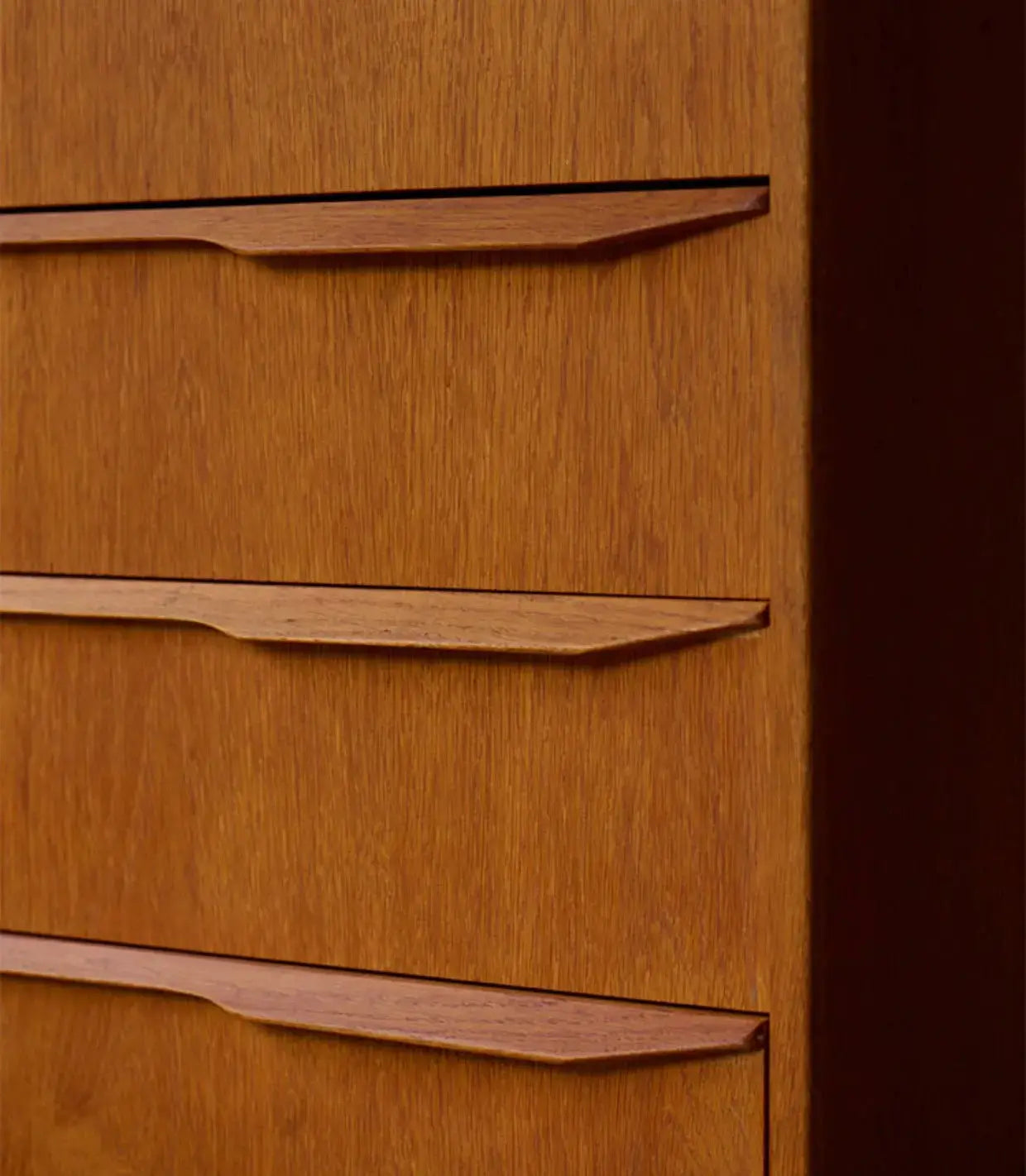 Lena Solid Wood Light Luxury Drawer Chest