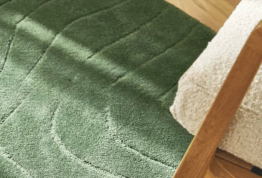 Violette Handmade Round Green Carpet – Luxurious Medieval Style