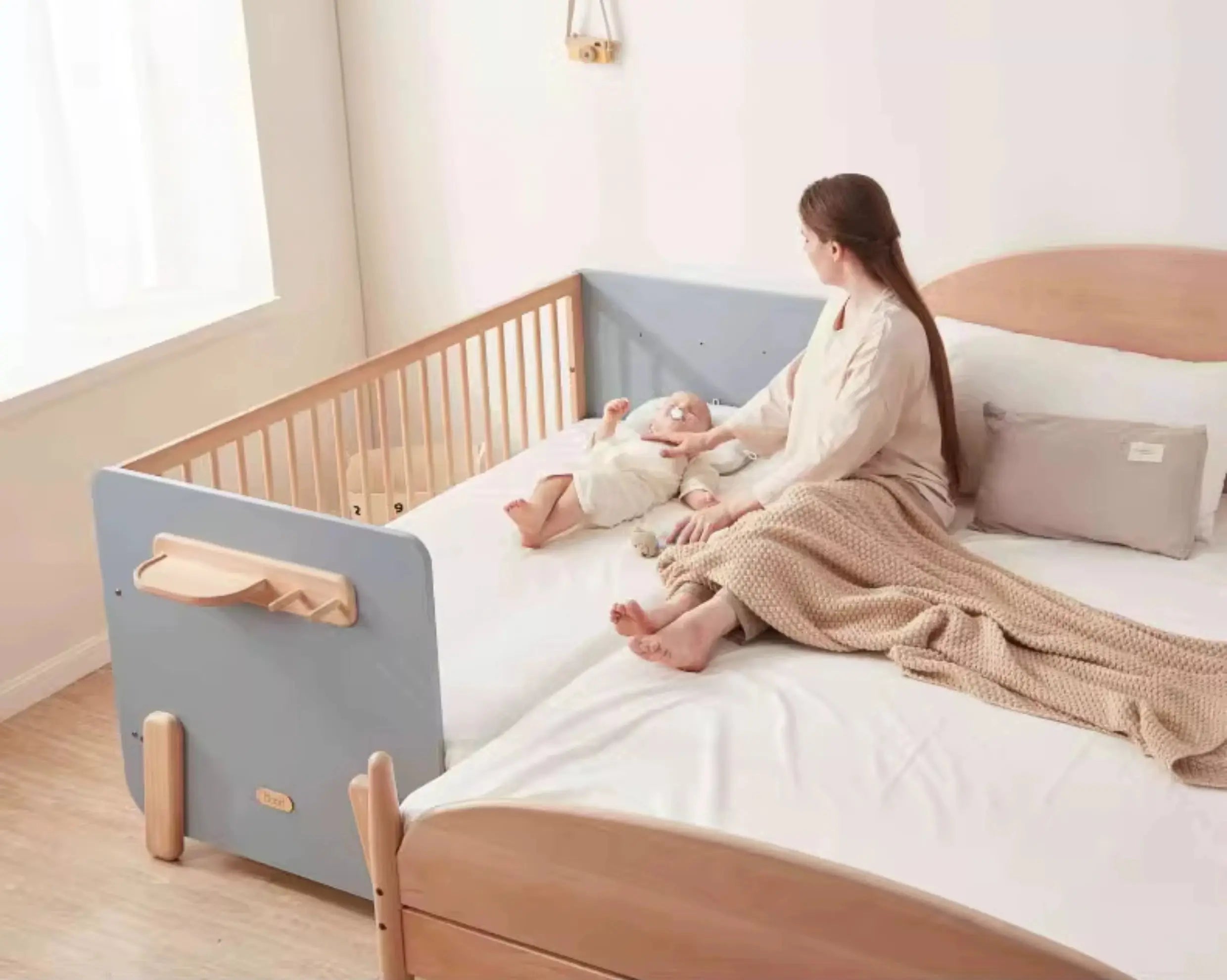 Côme Imported Children's Bed with Splicing Design