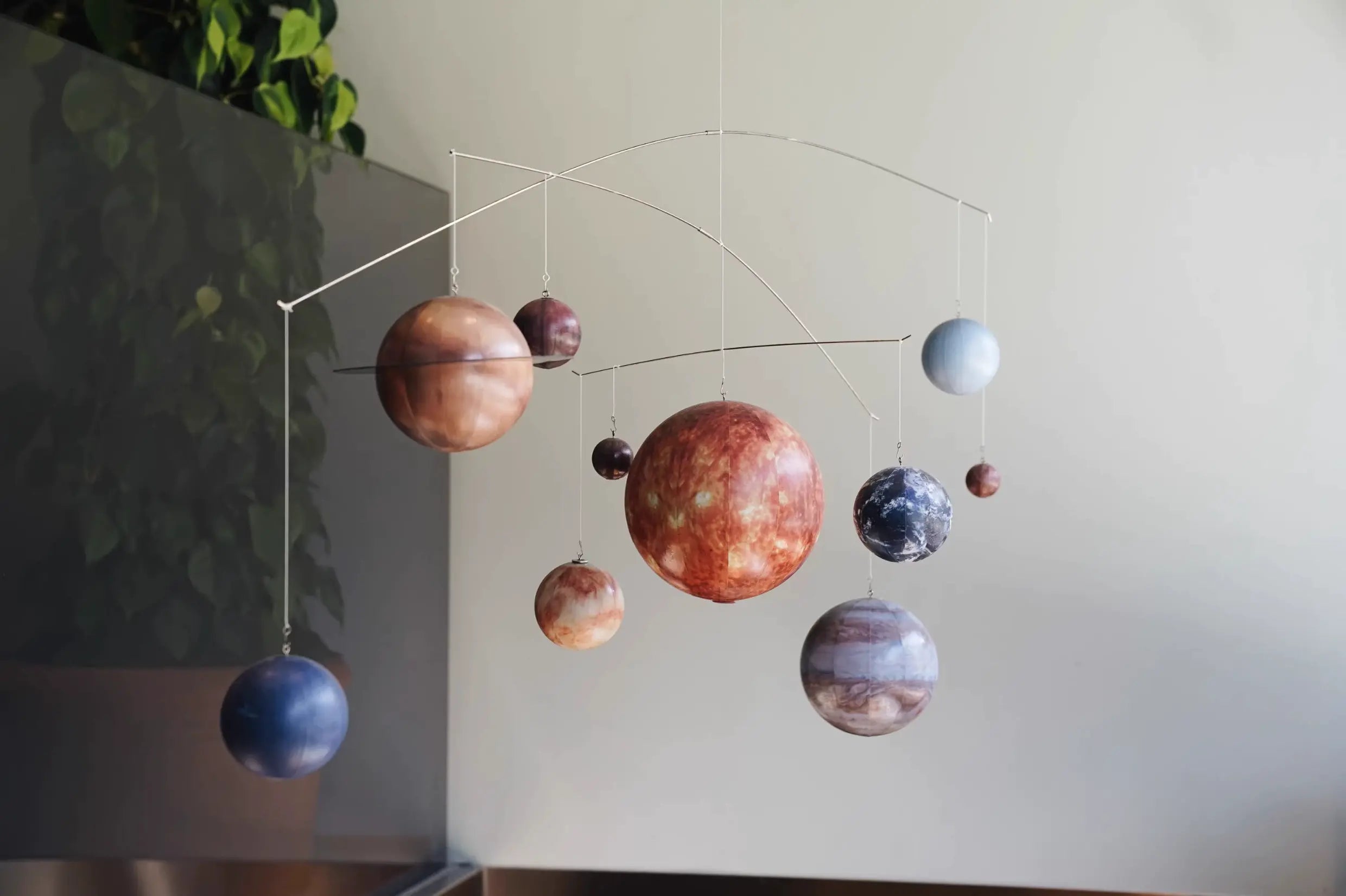 Mirabelle Authentic Models Solar System Decoration