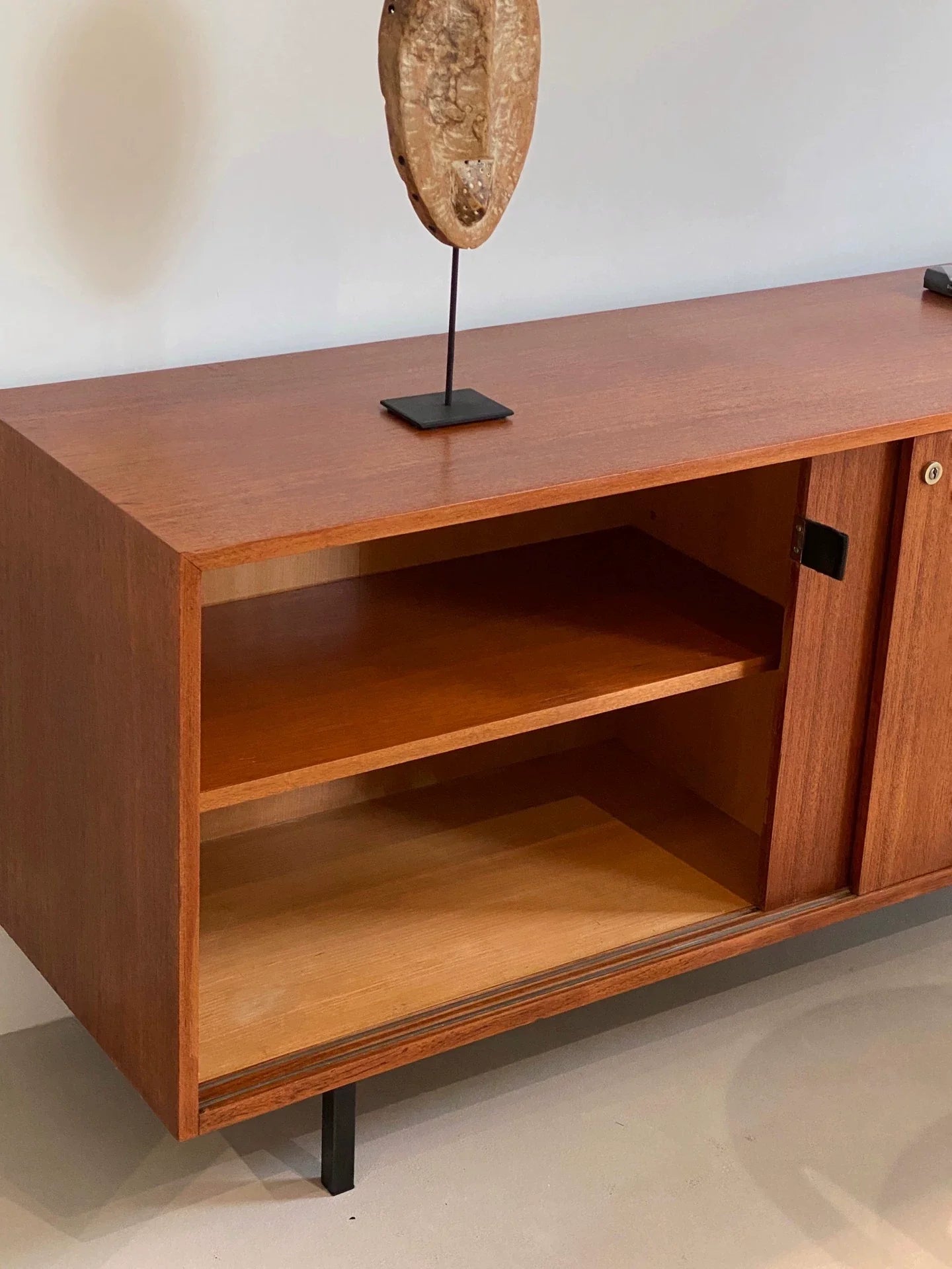 Florence Knoll Model 116 Teak Sideboard Mid-Century Modern Dining Storage Cabinet