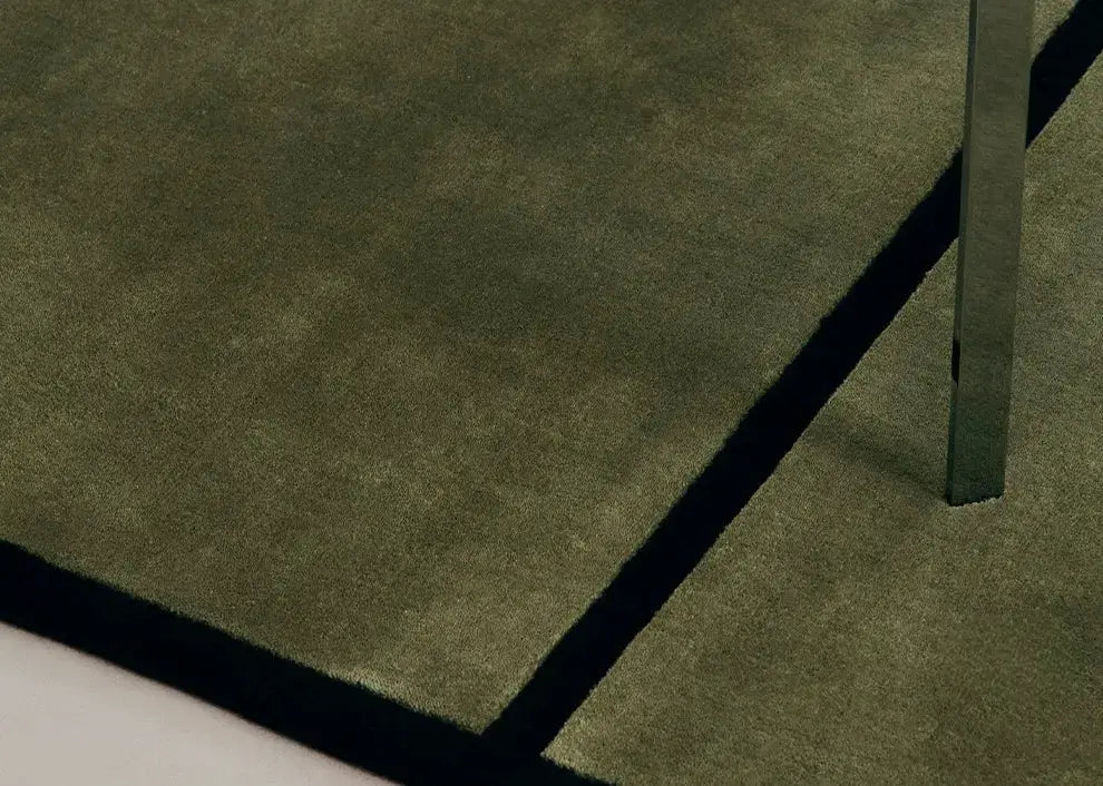 Ignatius Handmade Plaid Carpet – High-End Nordic Design