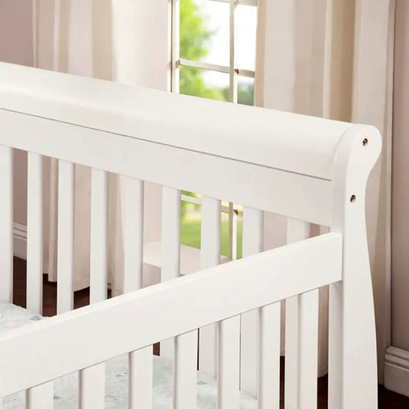 Romain Odorless Solid Wood Baby Crib