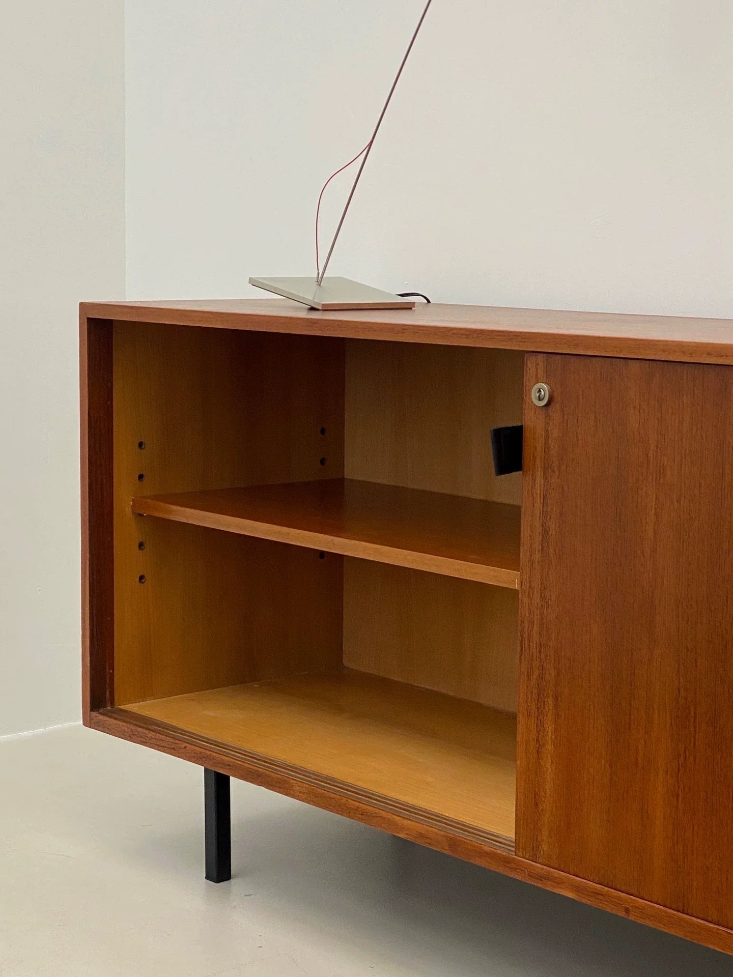 Florence Knoll Model 116 Teak Sideboard Mid-Century Modern Dining Storage Cabinet