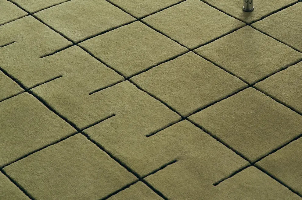 Eliezer Handmade Medieval Retro Chessboard Carpet – Luxurious High-End Design