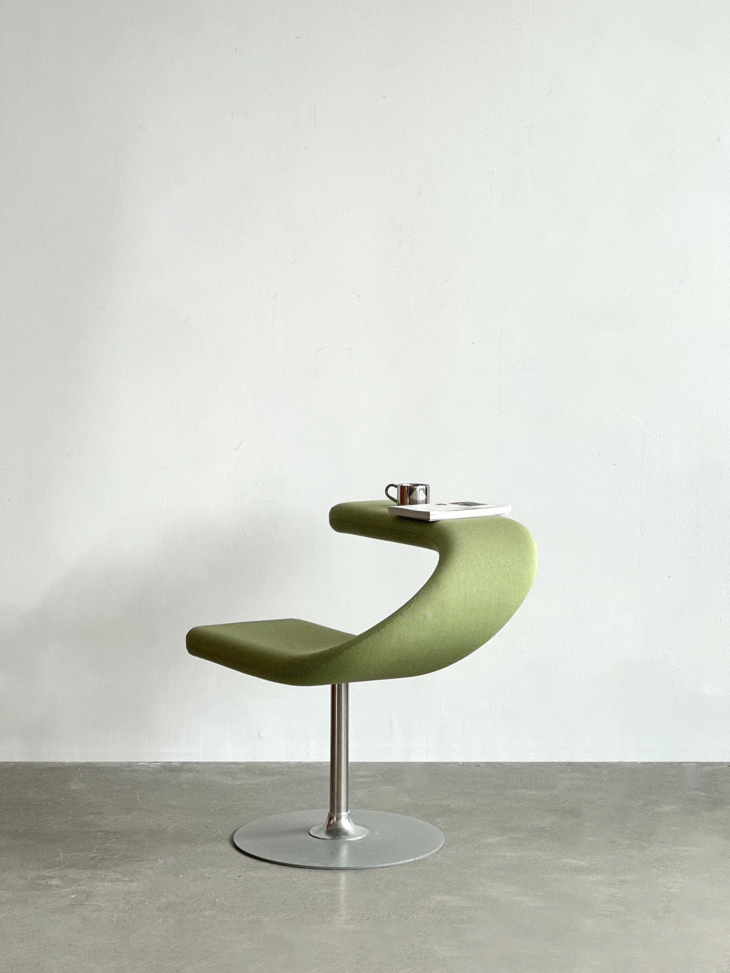 Rotatable Office And Dining Chair by Fredrik Mattson
