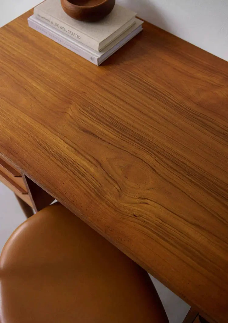 Raphaël Minimalist Solid Wood Writing Desk