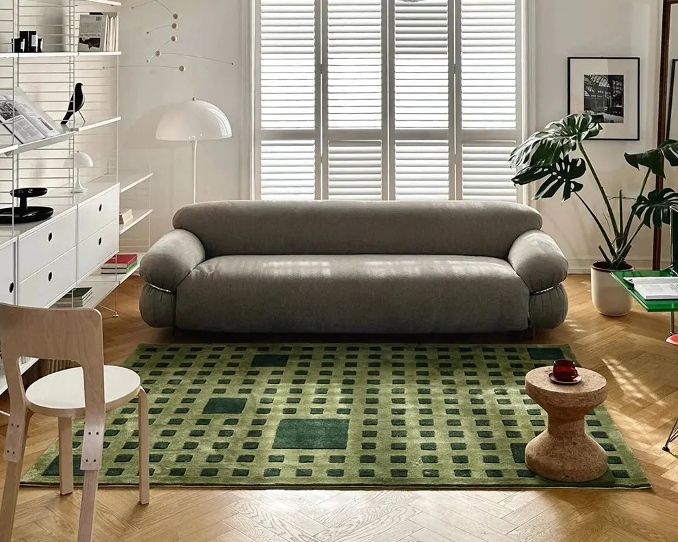 Ondine Handmade Plaid Design Carpet – Customizable Luxury Comfort