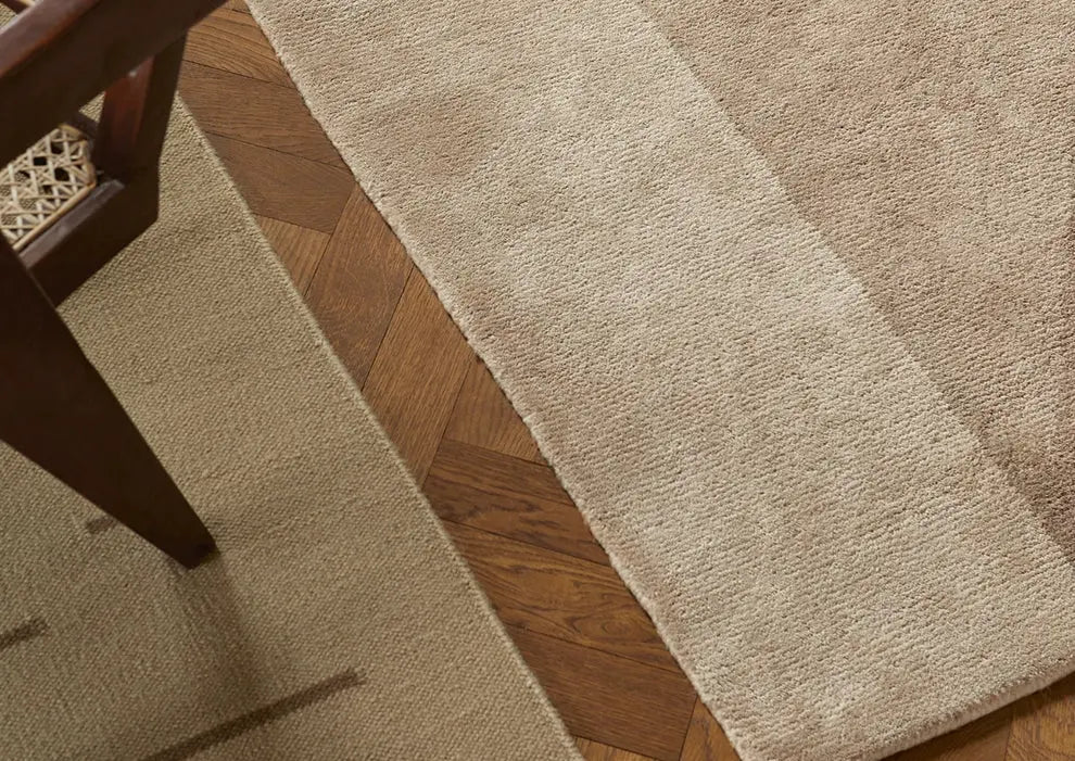 Basilien Handmade Irregular Shaped Carpet – Stylish Retro Design