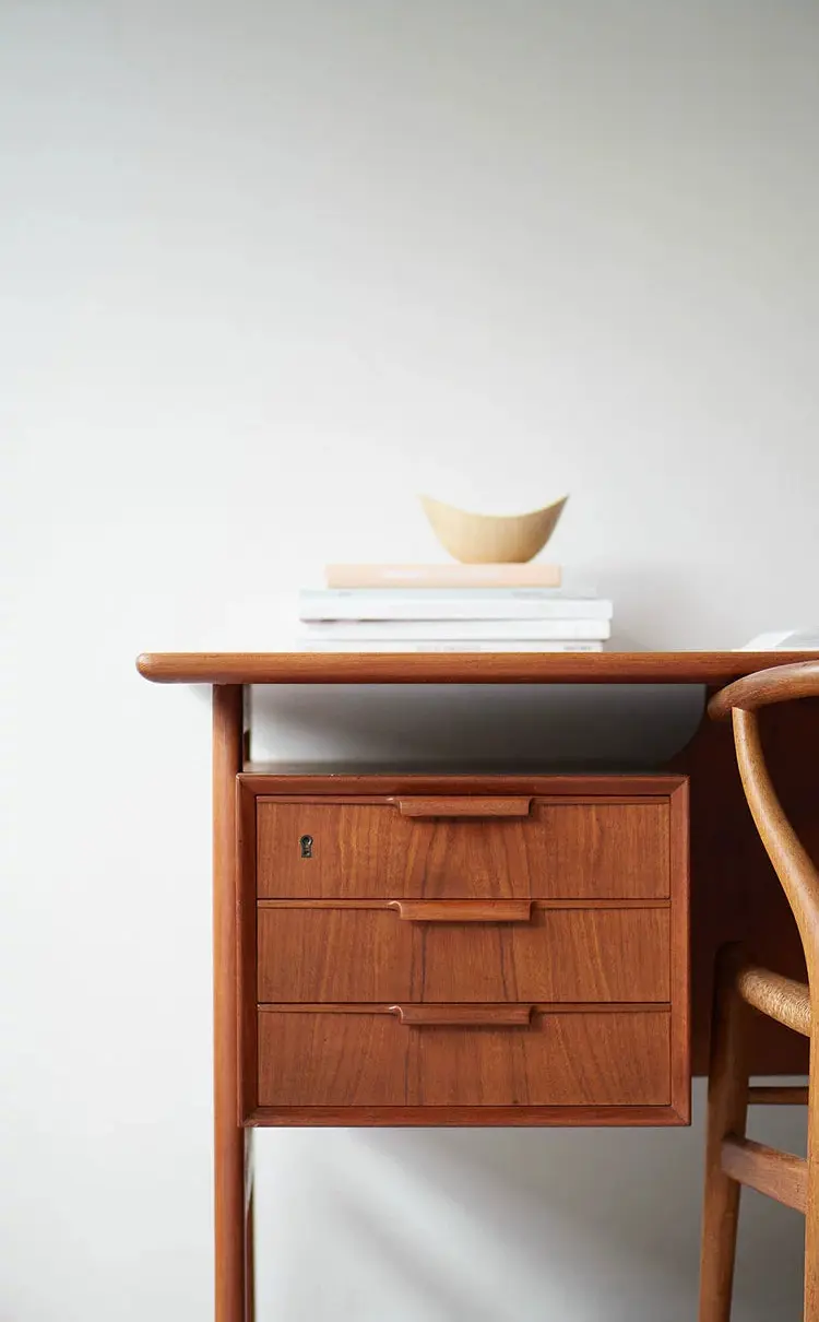 Sébastien Vintage-Inspired Cherry Study Desk
