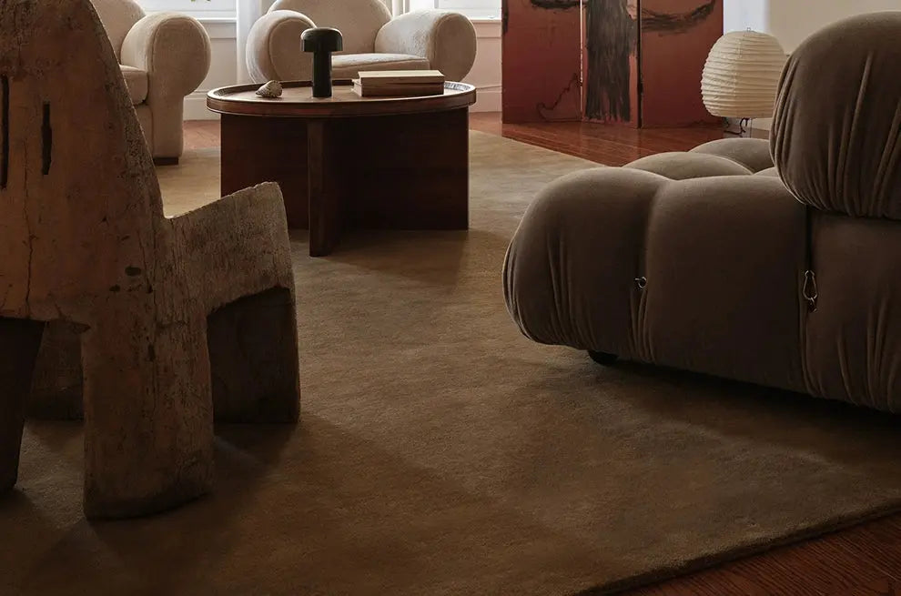 Florian Retro Solid Color Carpet – Handmade Minimalist Design