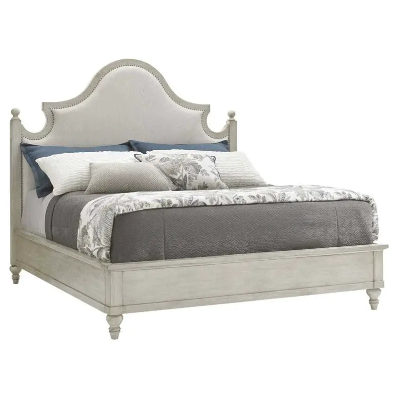 Zenna Elegant Solid Wood Neoclassical Bed