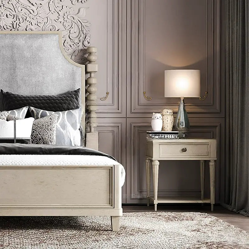 Arabelle Elegant Solid Wood Canopy Bed