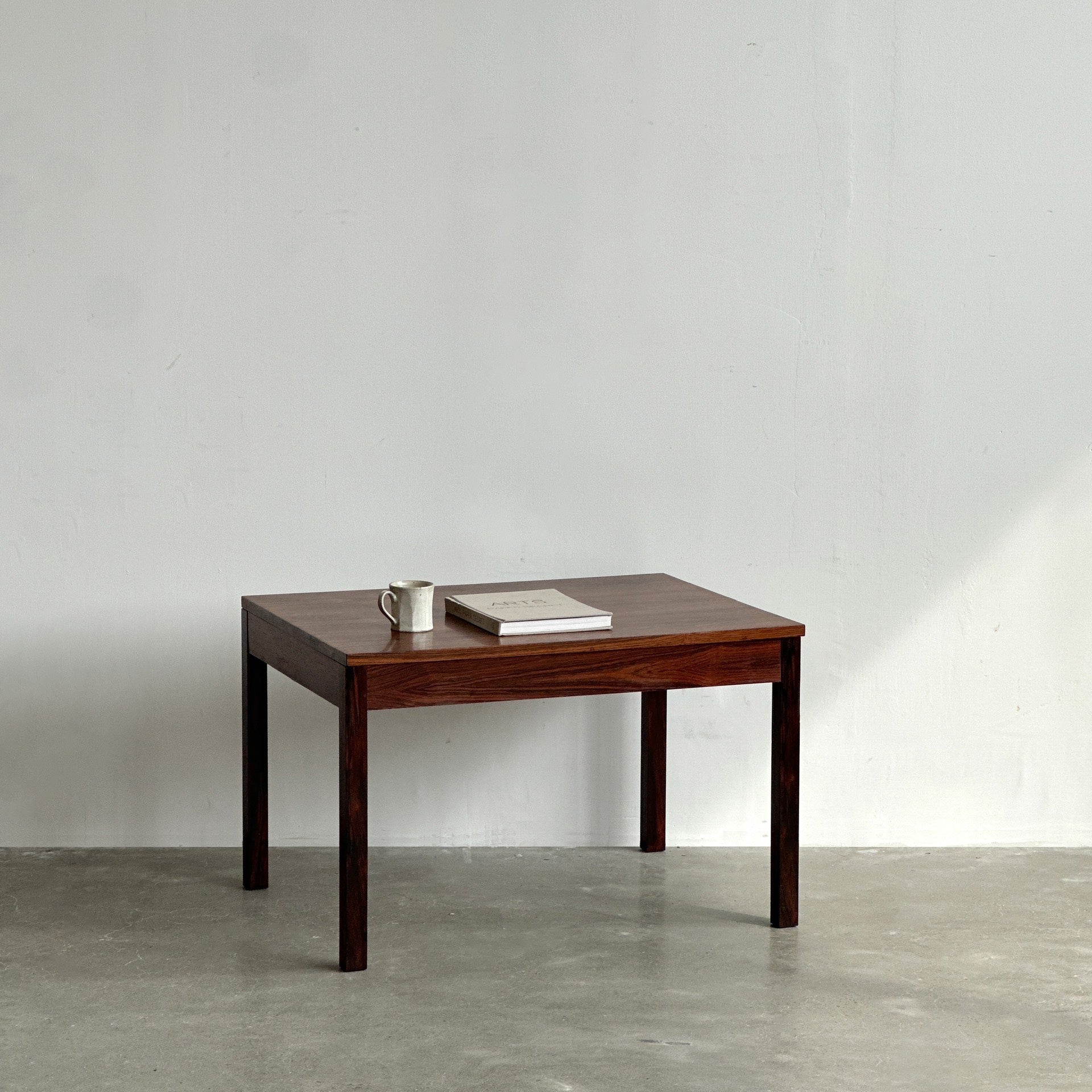 Simple Rosewood Coffee Table: SRCT by Denmark